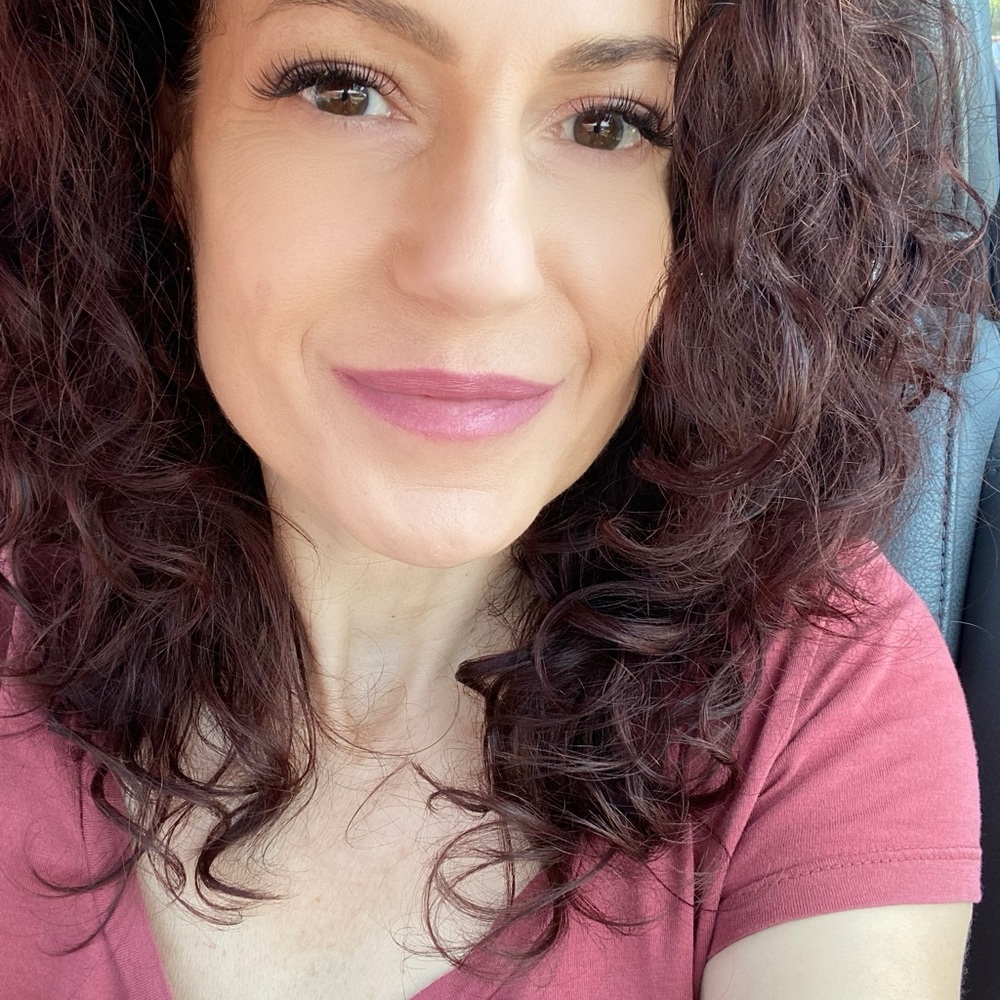 Meet your Posher, Valerie